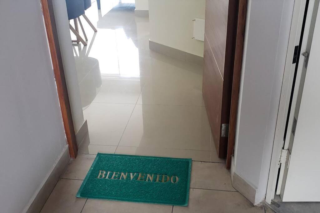 Apartamento De Estreno Con Balcon Frente Al Mar. Lima Ngoại thất bức ảnh
