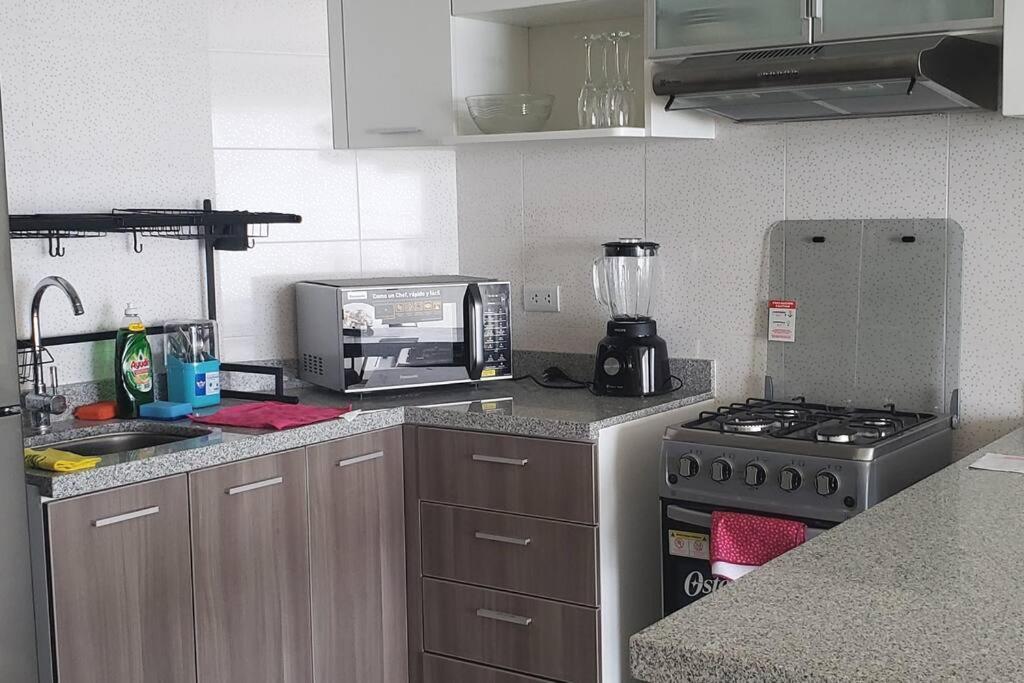 Apartamento De Estreno Con Balcon Frente Al Mar. Lima Ngoại thất bức ảnh