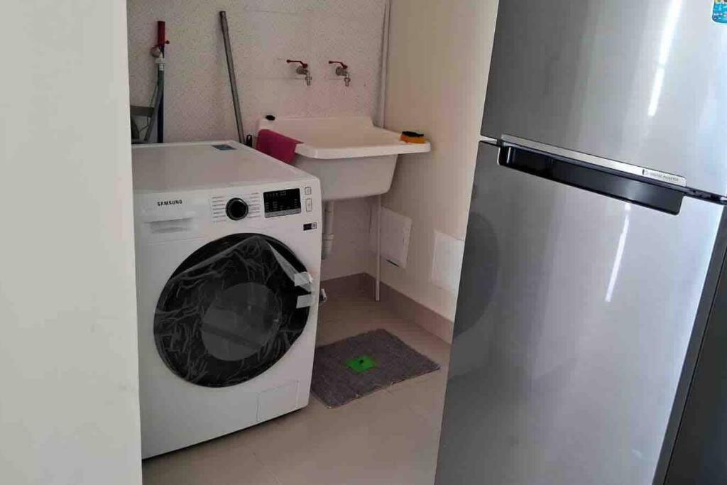 Apartamento De Estreno Con Balcon Frente Al Mar. Lima Ngoại thất bức ảnh